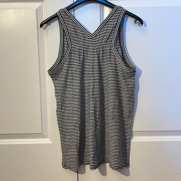 Susina horizontal striped gathered tank top - Picture 2 of 7